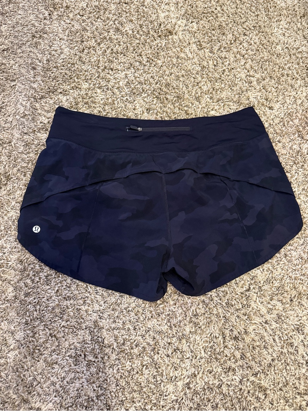 lululemon athletica Speed Up Mid-Rise Lined Short 4" - Deep Coal Multi / Black
